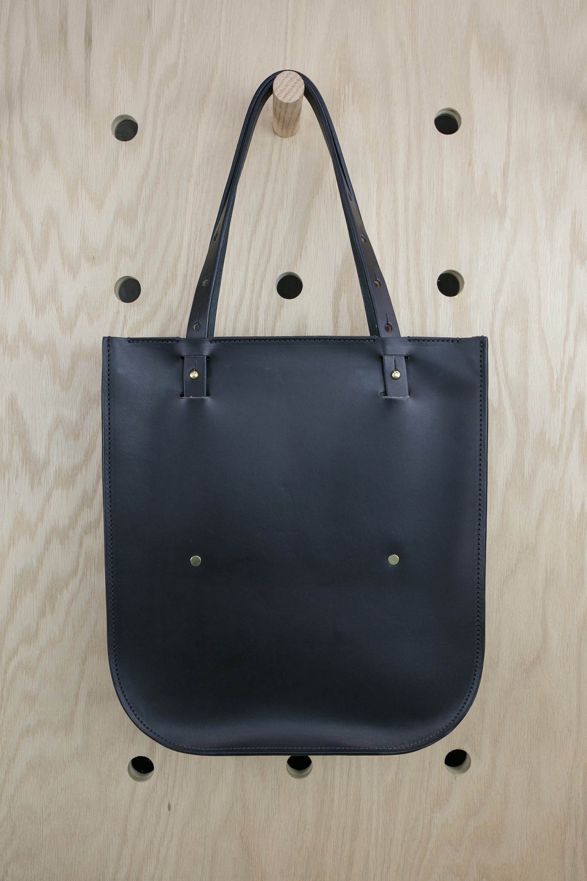 Luna Tote: Pre-Loved, Bauhaus