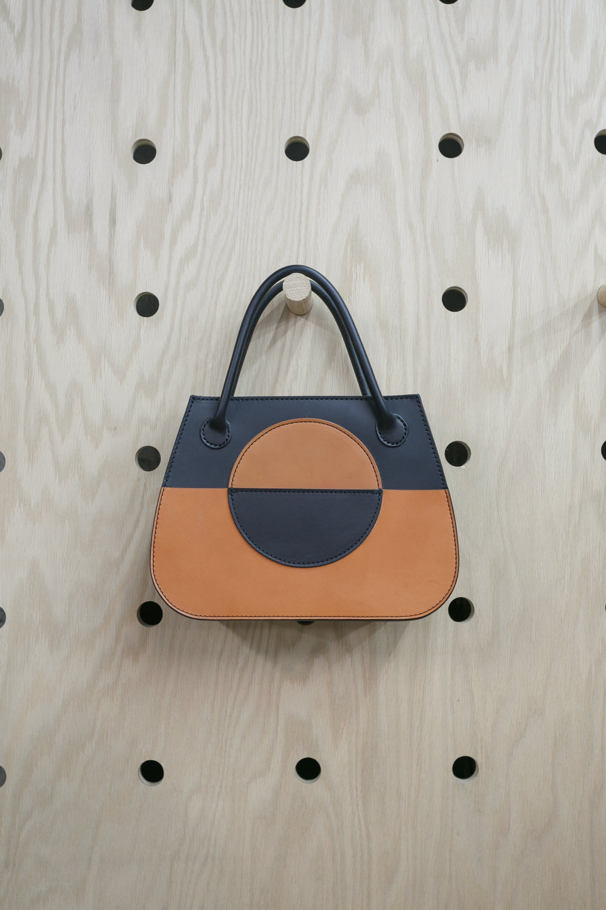 Prototype: Pre-Loved