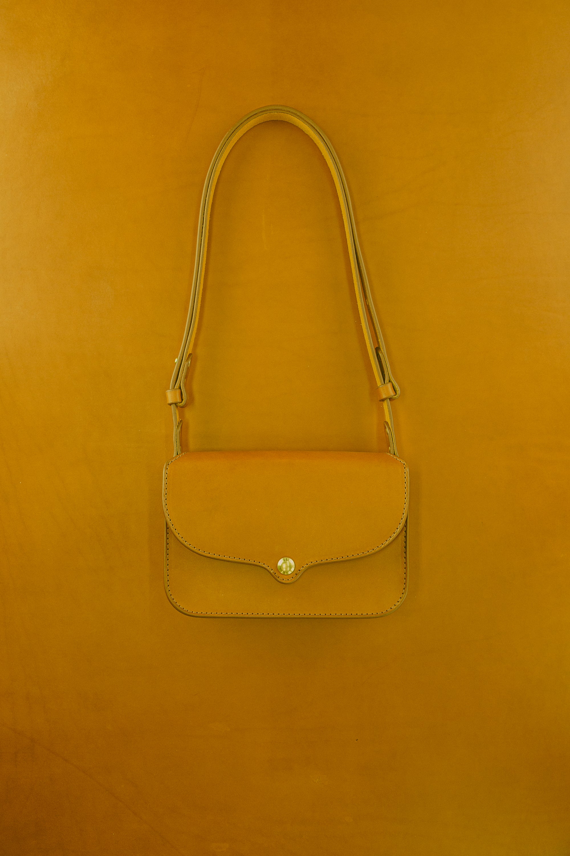 Maeve Crossbody: Goldenrod
