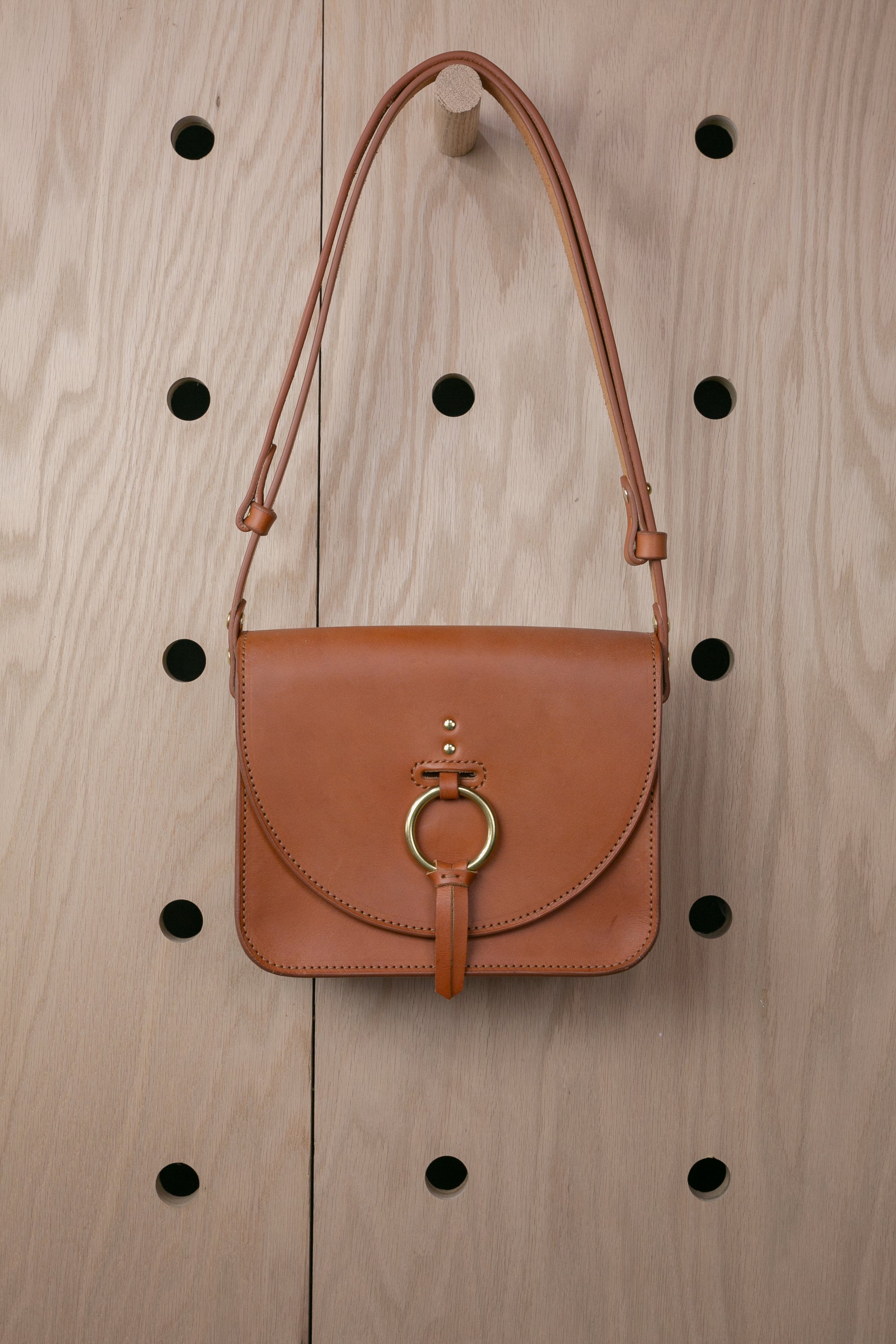 Greta Crossbody: Engish Tan: Pre-Loved