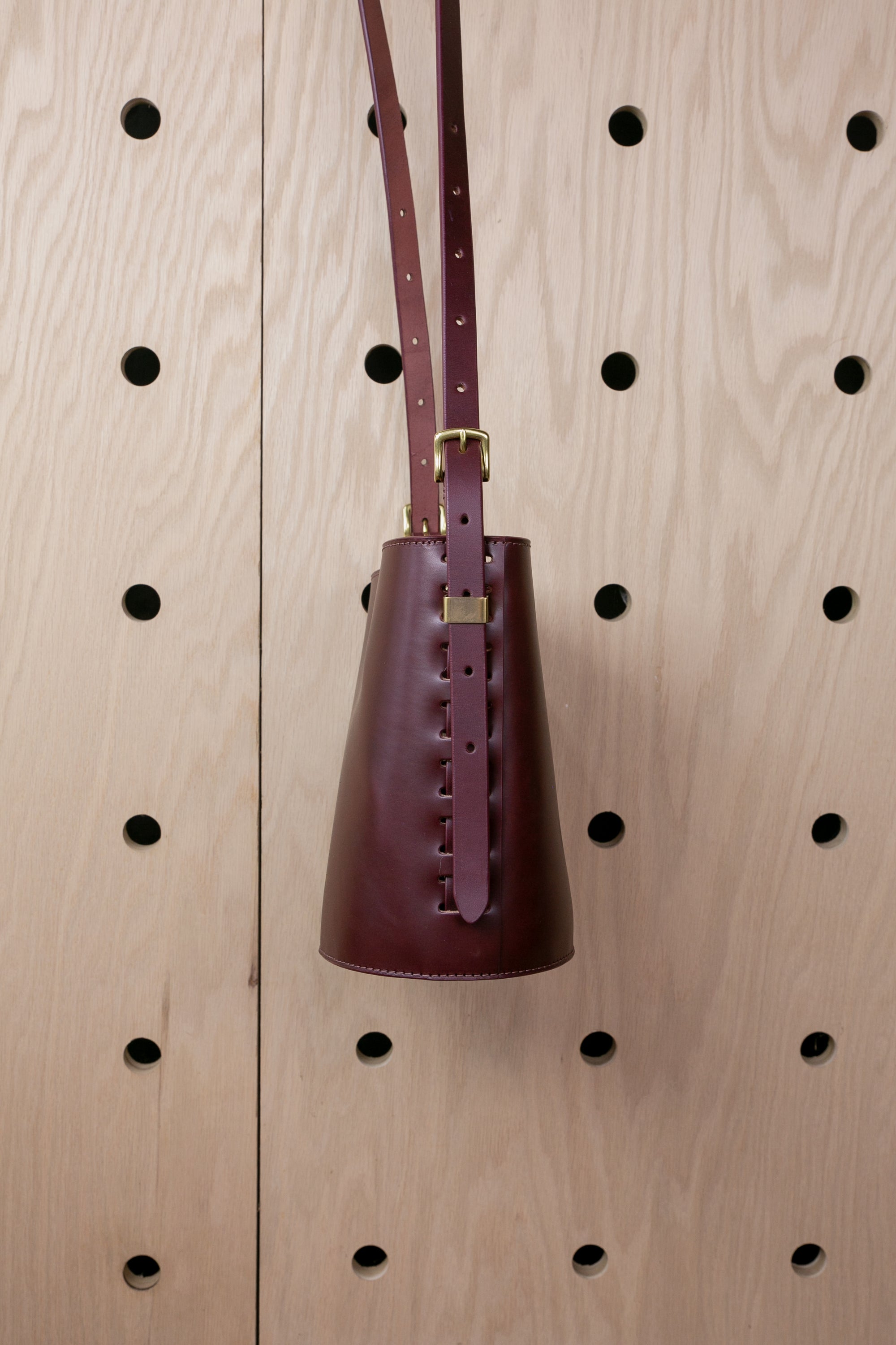 Mini Shelby: Burgundy: Pre-loved