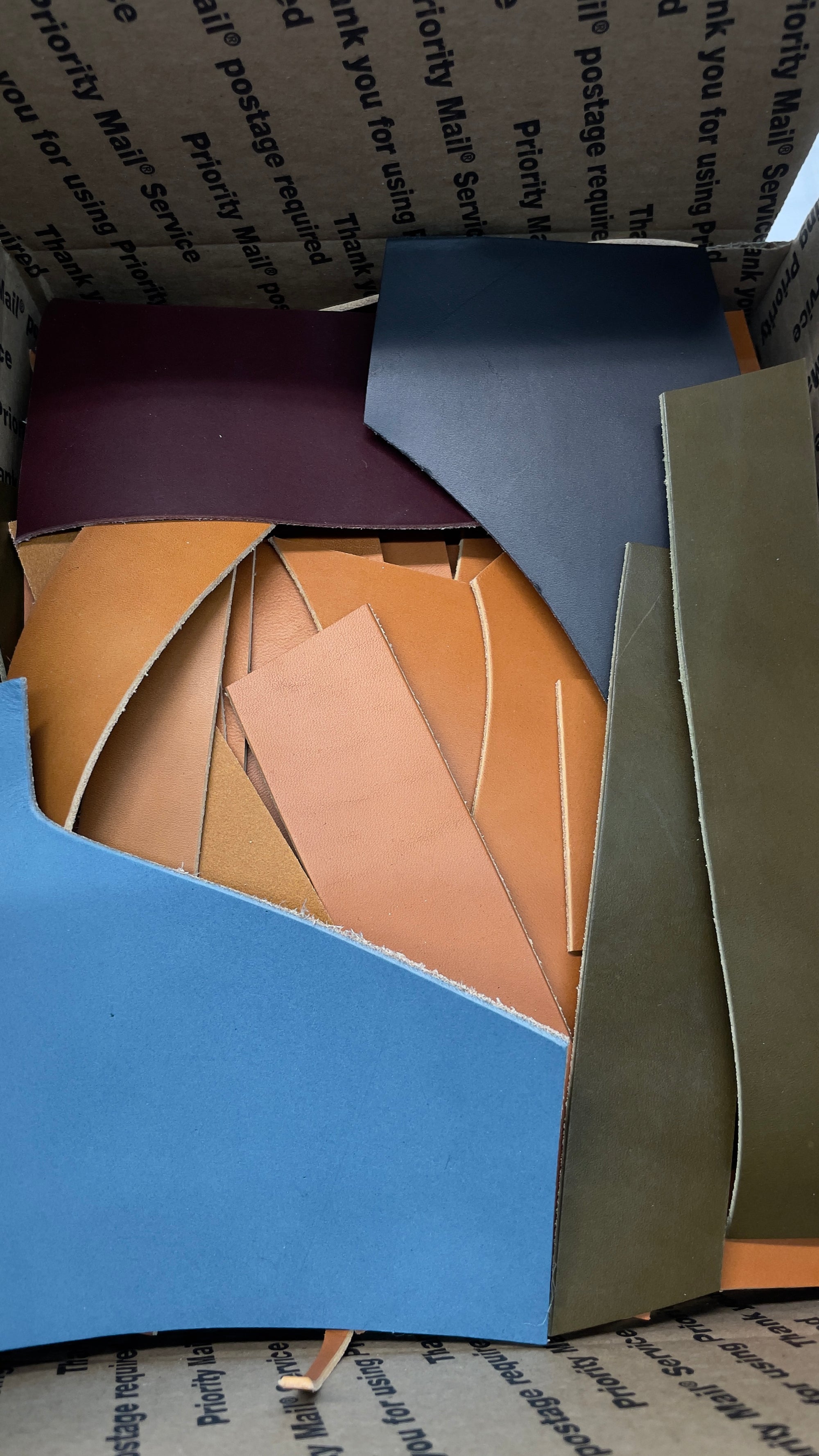 Large Box Leather Scraps (4.5/5oz)